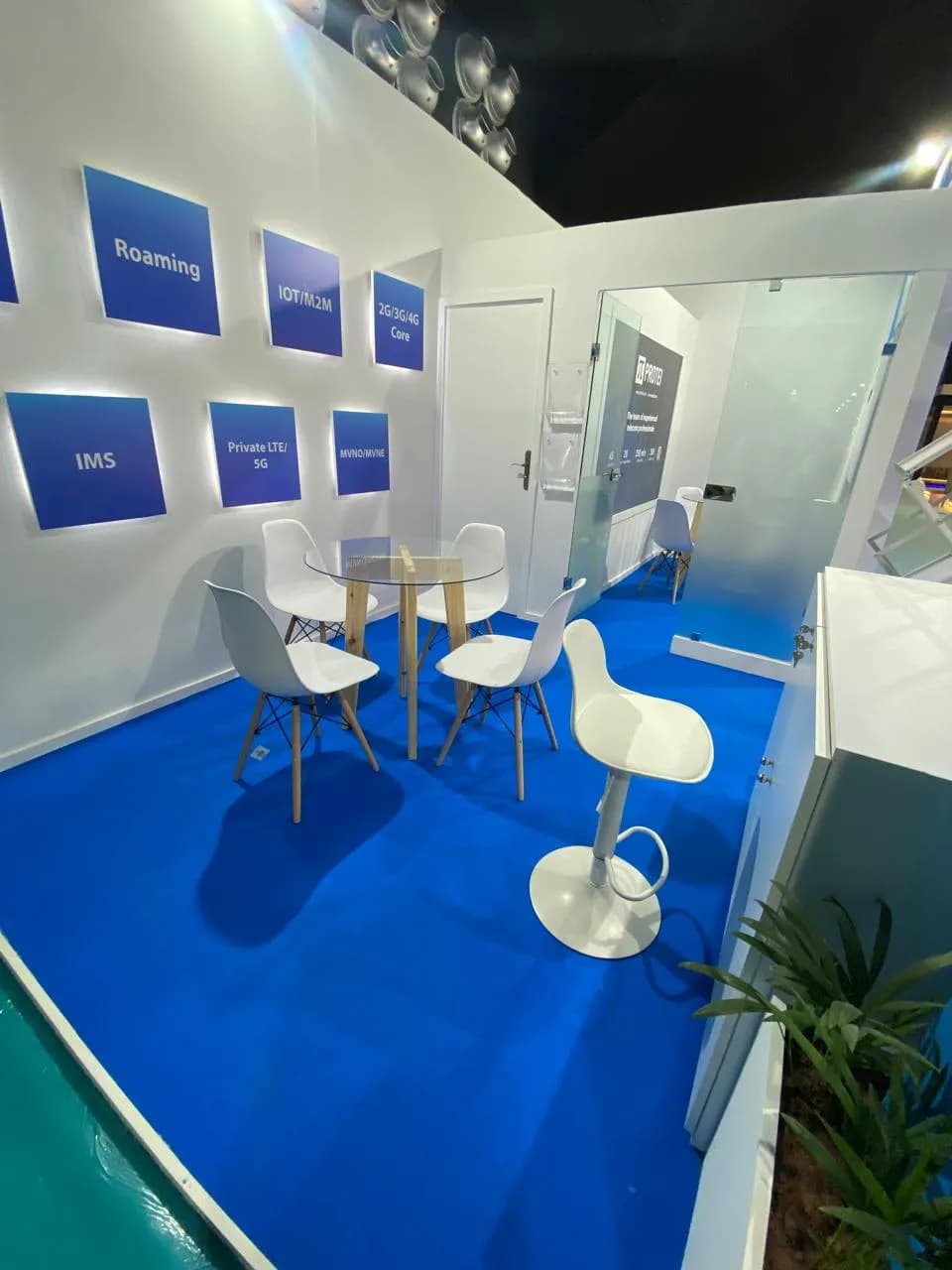 Stands — 3