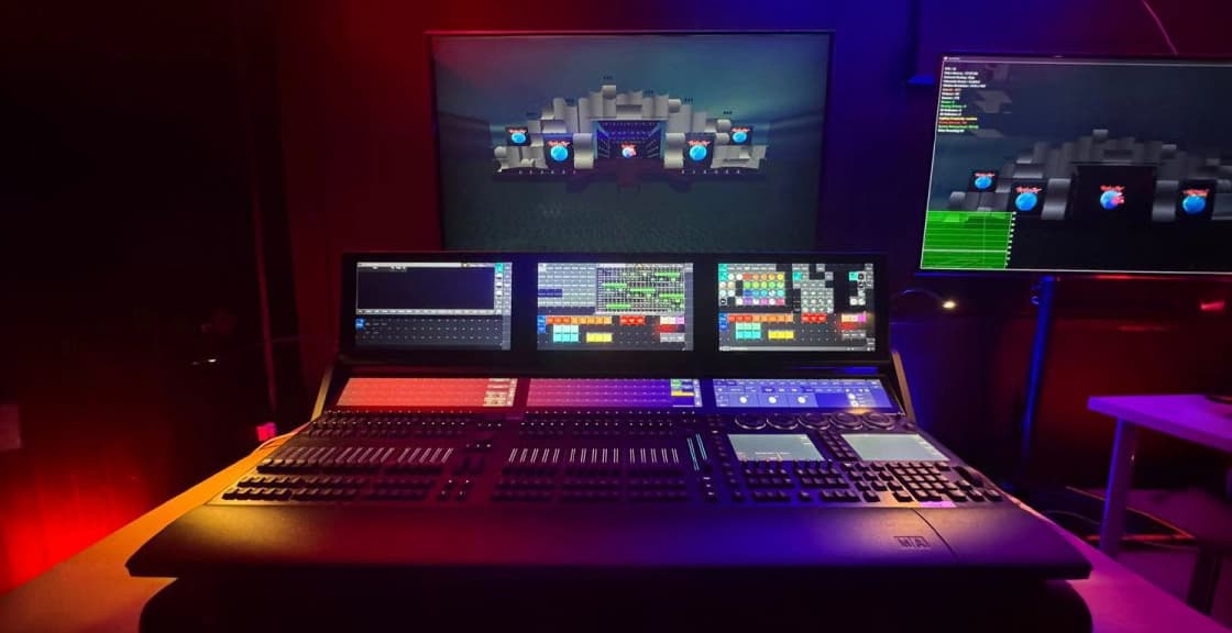 Console d'éclairage WYSIWYG avec pré-visualisation 3D